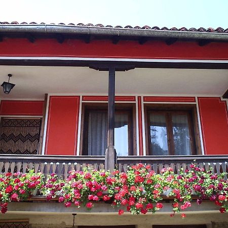 Guest House Astra Kopriwschtiza Exterior foto