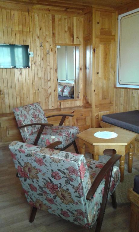 Guest House Astra Kopriwschtiza Exterior foto