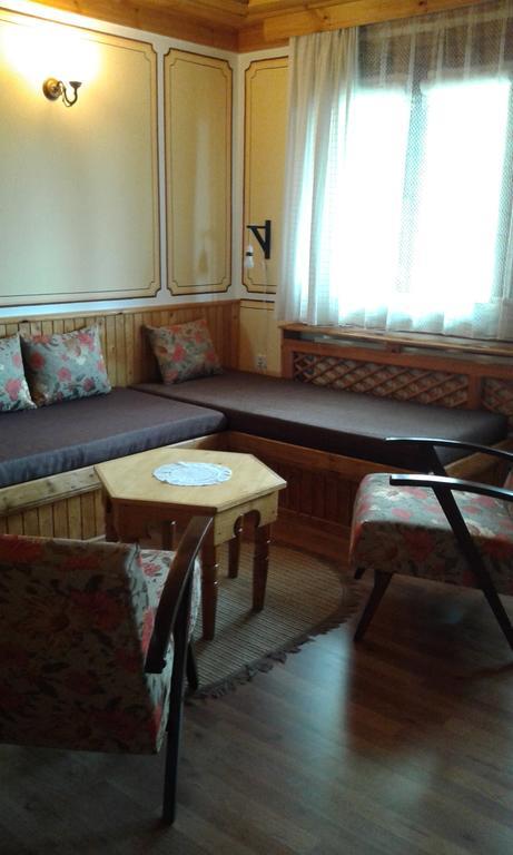 Guest House Astra Kopriwschtiza Exterior foto