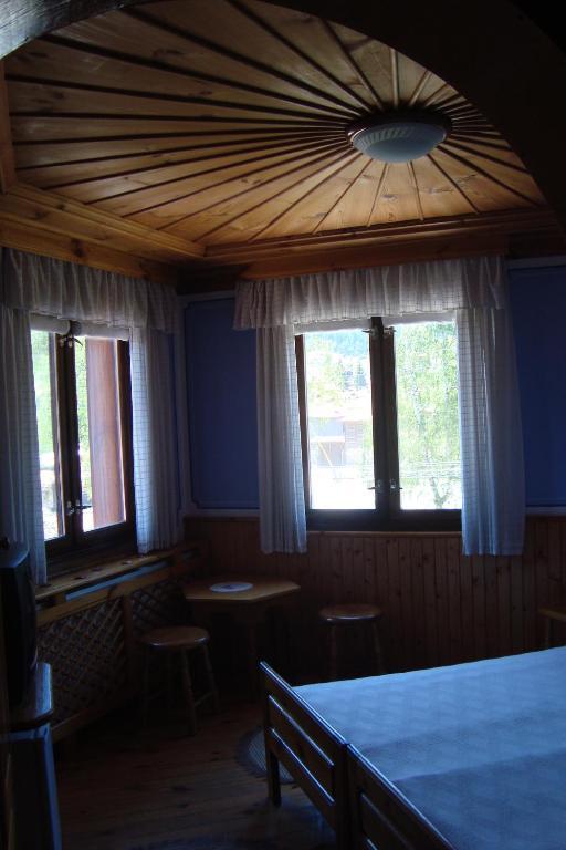 Guest House Astra Kopriwschtiza Zimmer foto